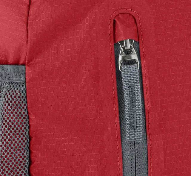 AmazonBasics 可摺疊日用背囊 25L 紅色 實物圖 4